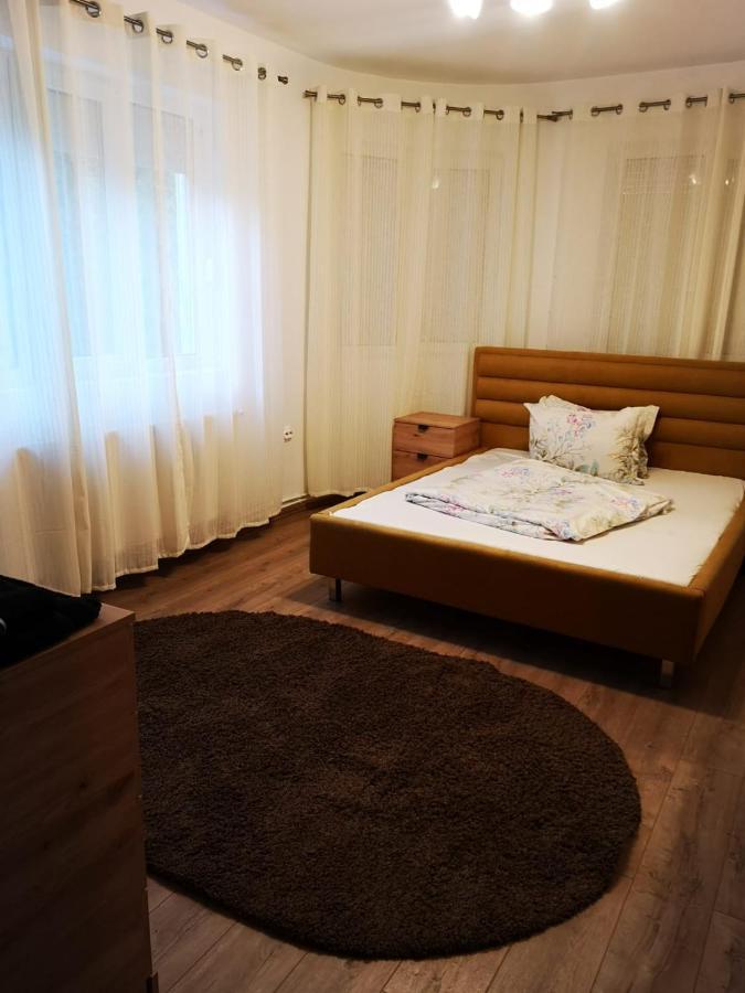 Apartamente Bobo Sîngeorgiu de Mureş Exterior foto